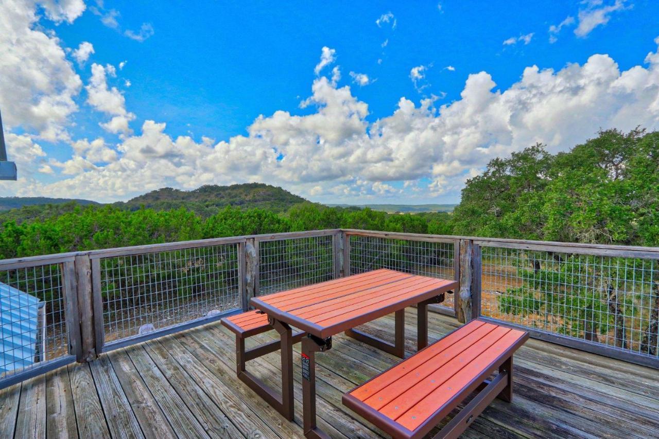 Log Cabin At Old Glory Ranch Wimberley Exteriör bild