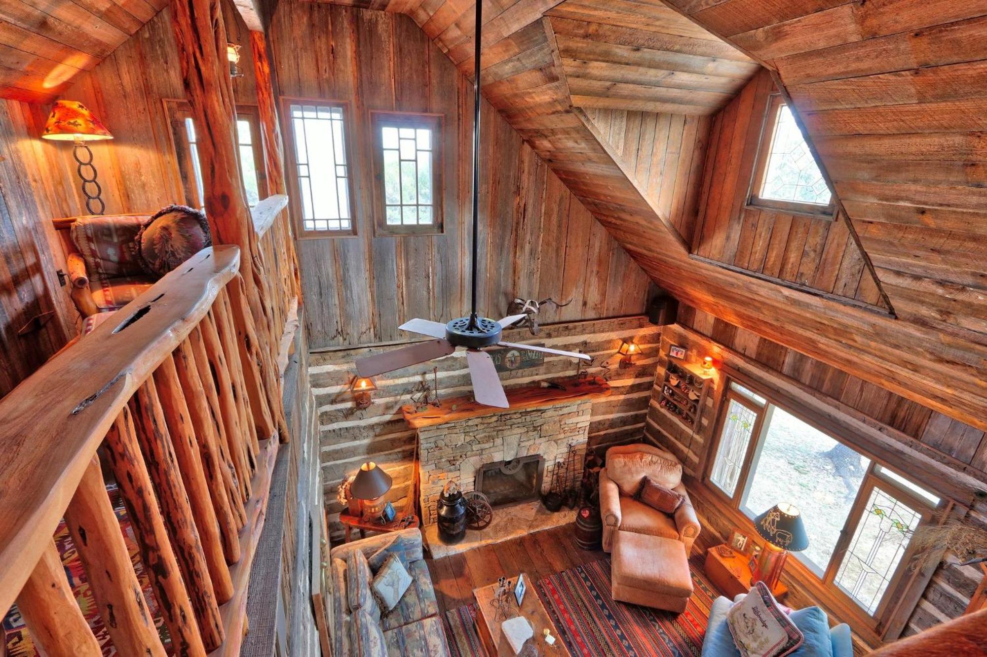 Log Cabin At Old Glory Ranch Wimberley Exteriör bild